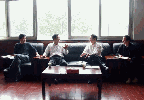 湖北全洲集团总裁孙芳洲来校洽谈校企合作及毕业生招聘工作